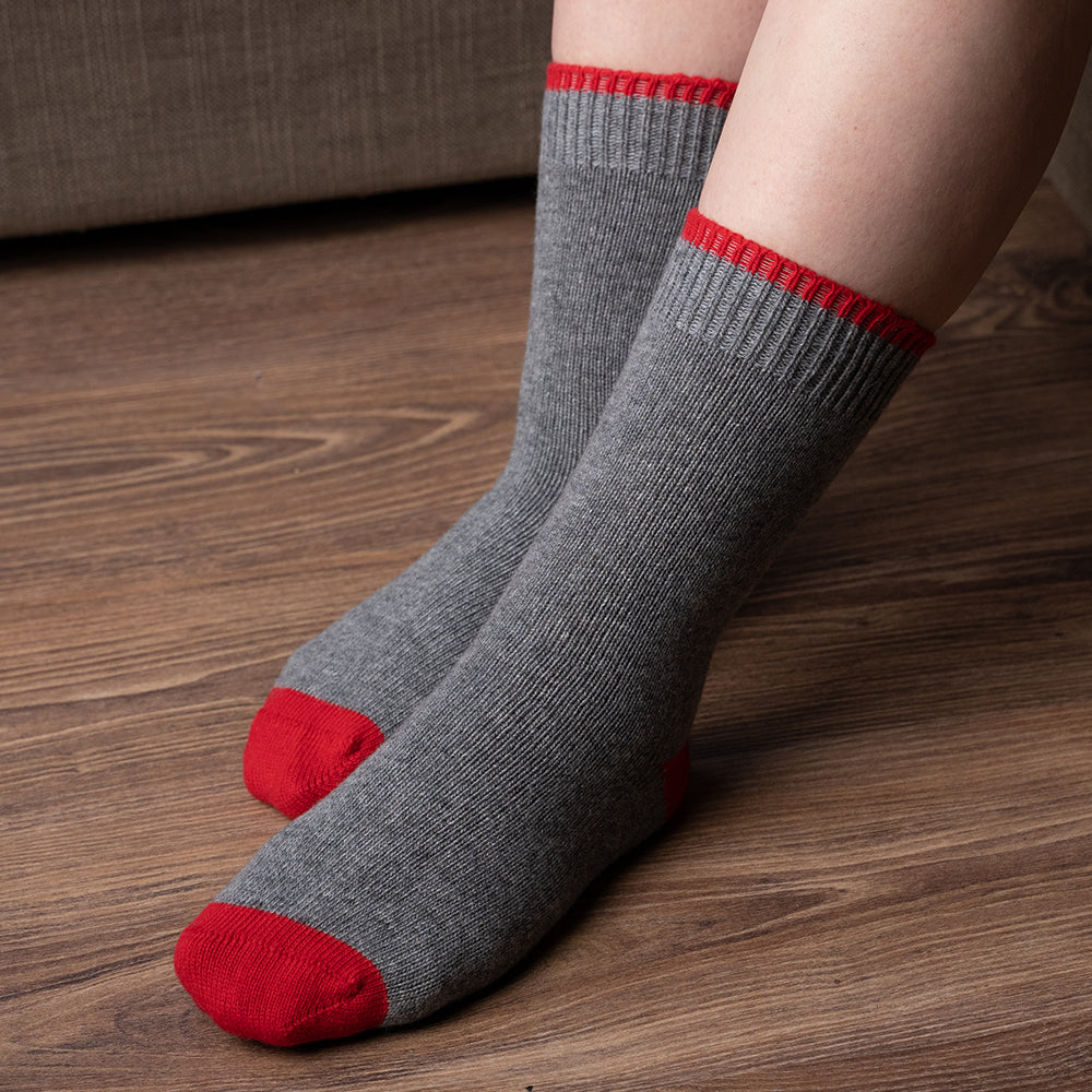 Luxury Cashmere Blend Socks Grey | Women (UK 4-7)i