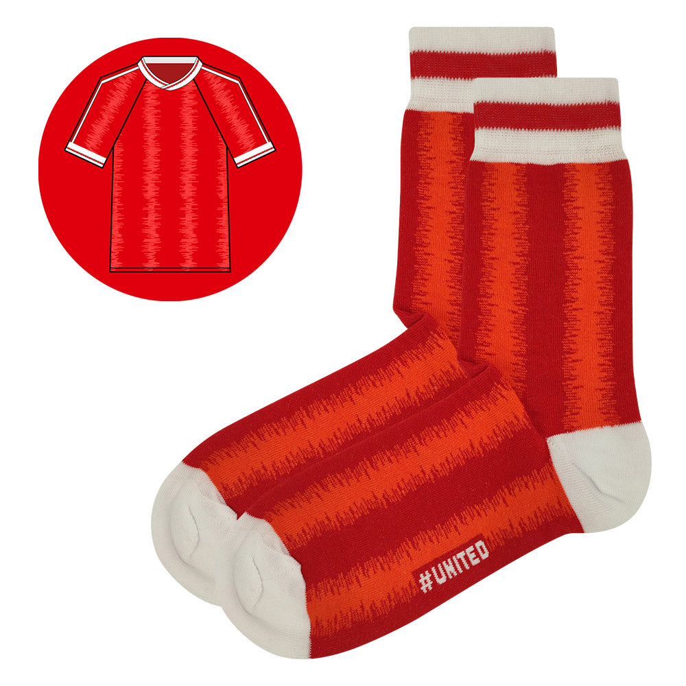 M.Utd - Retro Shirt Sock Gift Box | Size UK 7 - 11